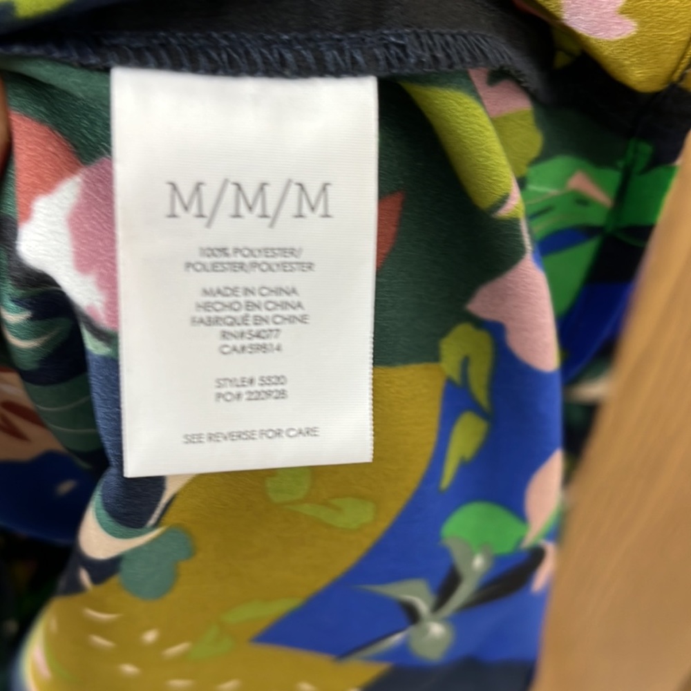 CAbi Bronco Western Colorful Blouse #5520 NWOT Medium floral button down - Picture 5 of 6